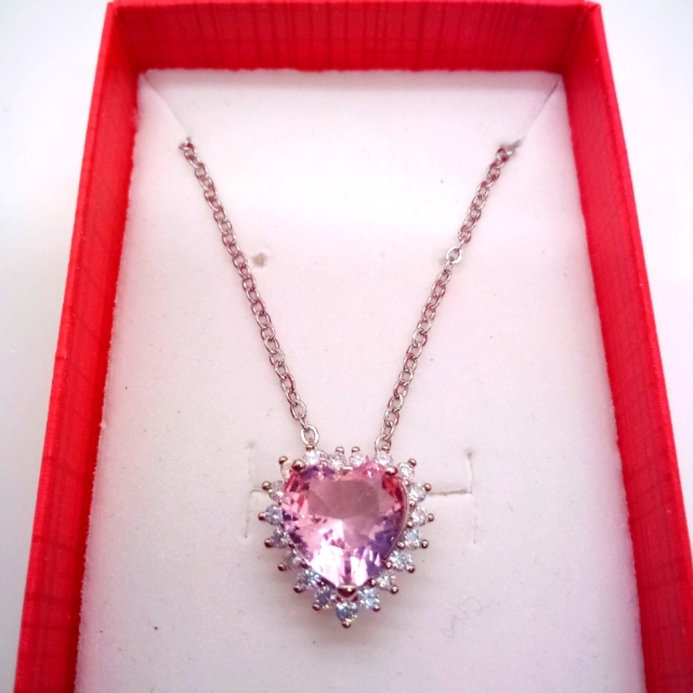 Pink heart pendant necklace on silver chain. NWT